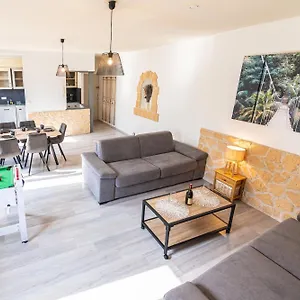 https://apt-le-mazagran.fr-provencehotel.com